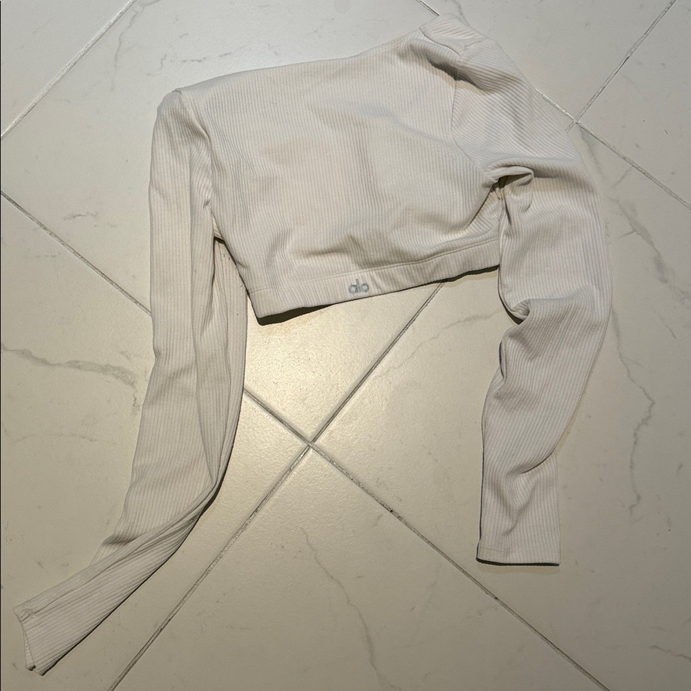 Alo yoga long sleeve crop